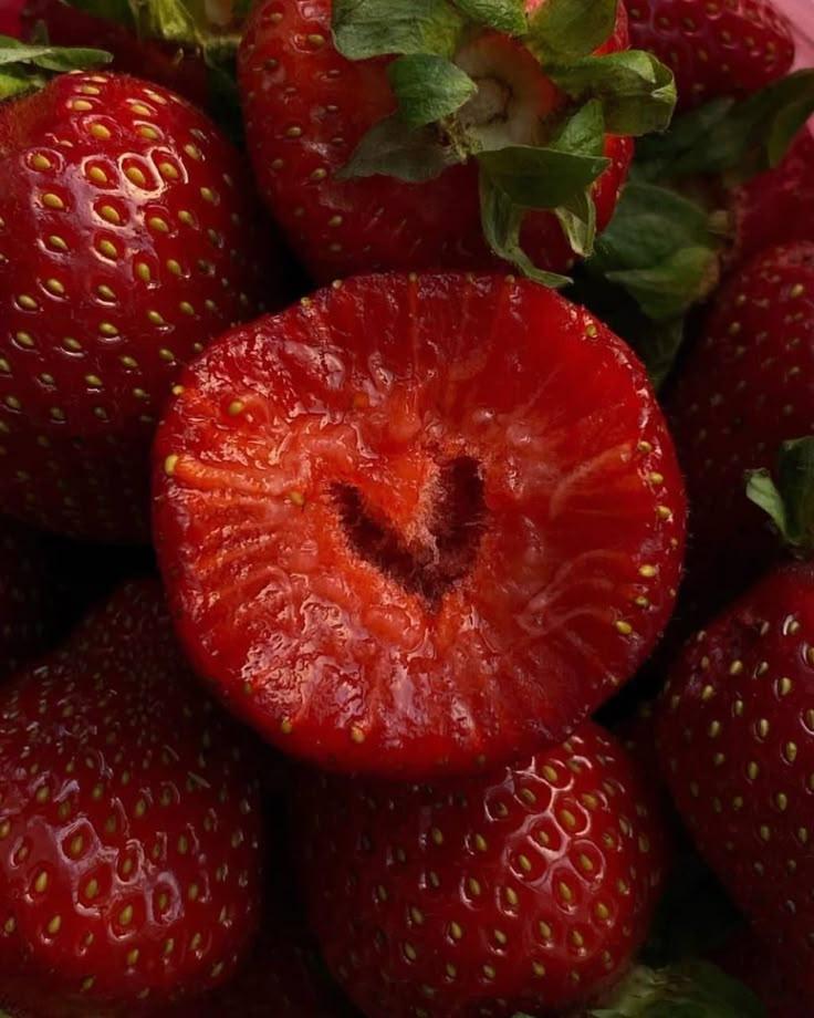 Nature's Sweetness: Handpicked Berry Fusion